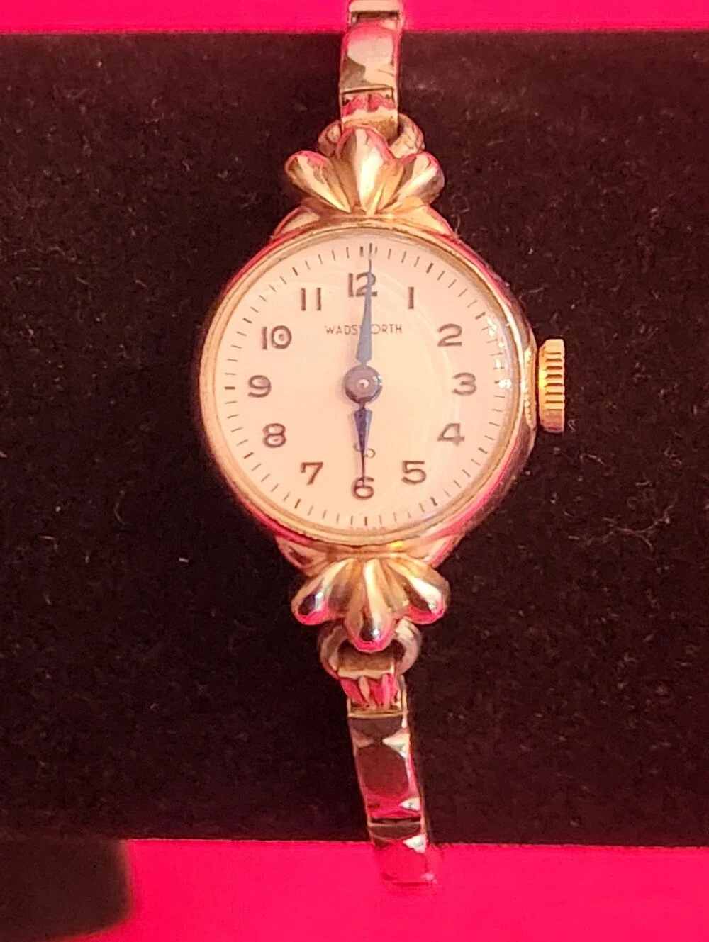 Vintage Wadsworth Ladies Wristwatch Ref 714 - 10K R.G.F. Bezel, Stainless Back,